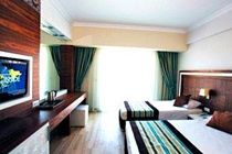 Royal Towers Resort Kiris ภายนอก รูปภาพ